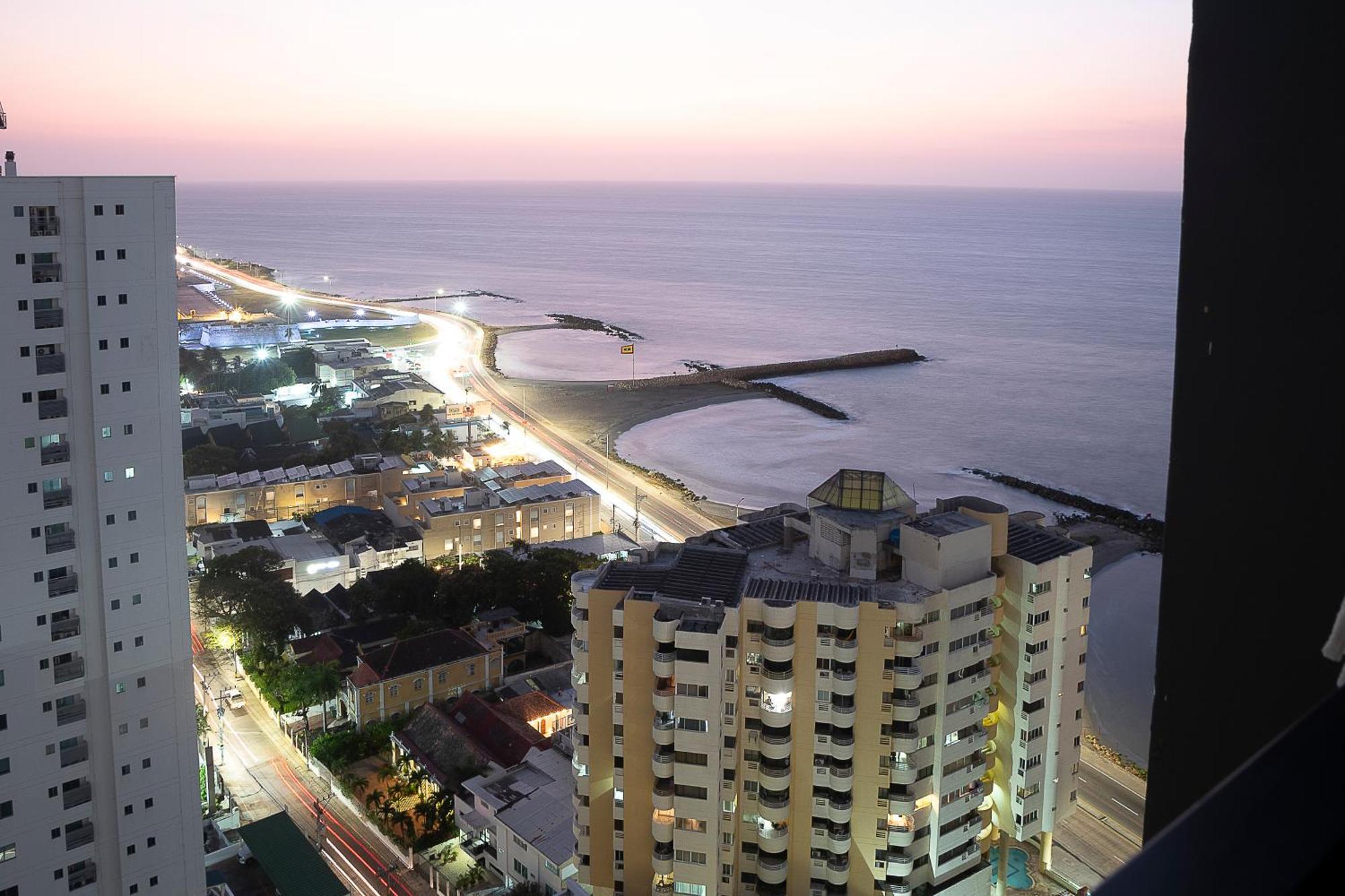 Murano Centro1 26Floor,Rooftop,Infinity Pool & Views By Imz Cartagena
