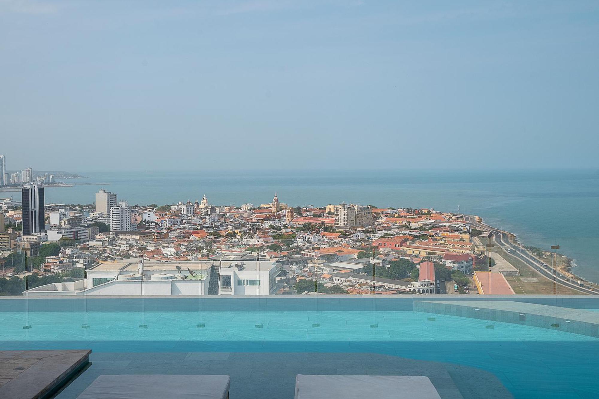 Murano Centro1 26Floor,Rooftop,Infinity Pool & Views By Imz Cartagena