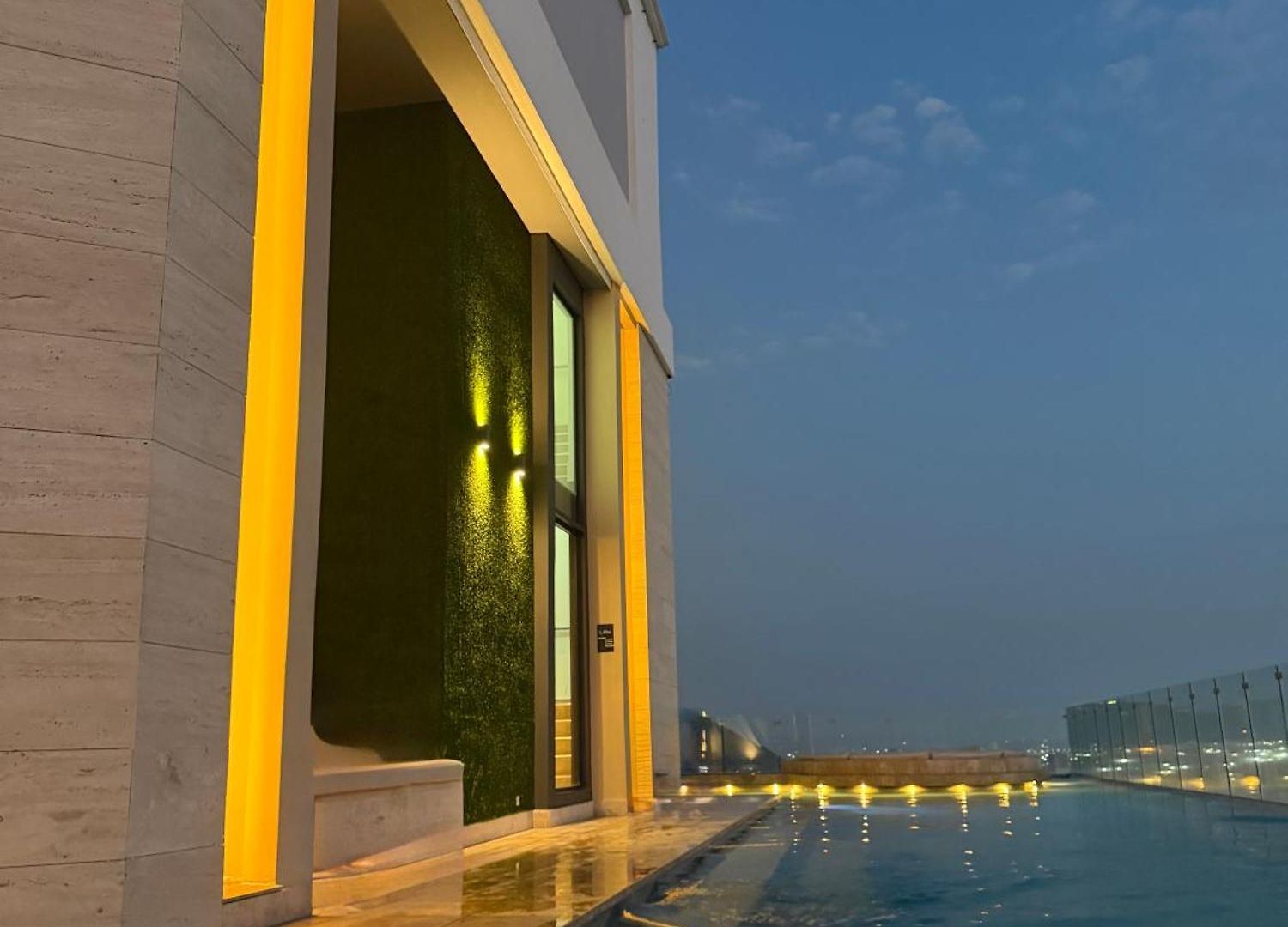 Brand New! Ocean Front,City 360Views 26Fl,Free Airport Pick Up By Imz Apartment *